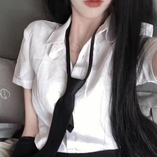 红木林